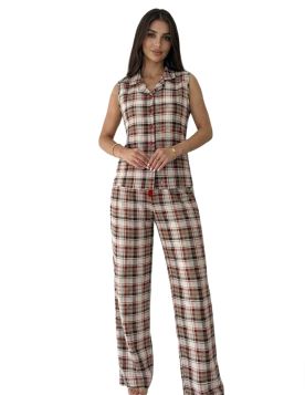 طقم بيجاما نسائي بنقشة الكاروهات الكلاسيكية