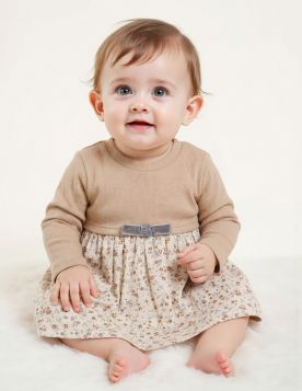 فستان شتوي بناتي بتصميم ناعم ورسومات رقيقة