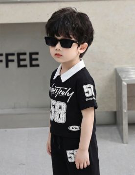 طقم ترنج ولادي رياضي بتصميم عصري