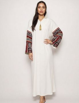 جلابية نسائية طويلة بأكمام واسعة بتصميم بارز بقبعة متصلة