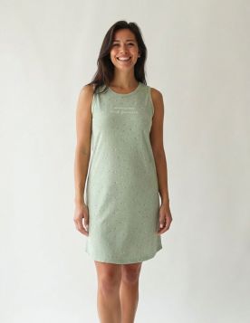 قميص نسائي بنقوش ناعمة