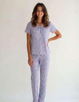 طقم بيجاما نسائية بطبعات ورد