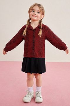 قميص بناتي مزين بنقوش نباتية