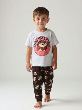 طقم بيجامة ولادي بطبعة تاز لإطلالة مليئة بالحيوية