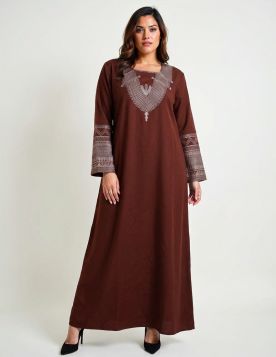 جلابية نسائية مطرزة