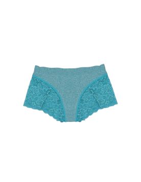 كلسون داخلي نسائي ناعم مزين بالدانتيل