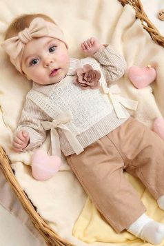 طقم بناتي بلوزة مع بنطلون