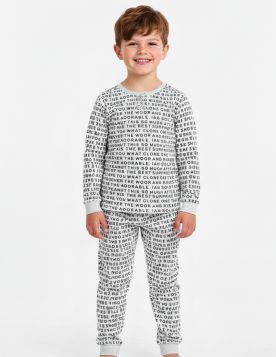 طقم بيجاما ولادي بتصميم عصري