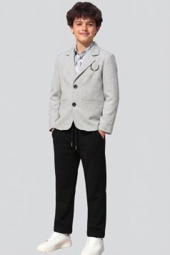 طقم ولادي رسمي بلمسة عصرية أنيقة – 3 قطع