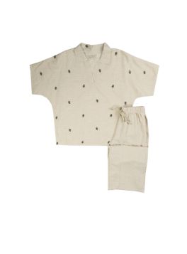  بيجاما نسائي بتصميم بارز الملمس بنطلون برباط مع قميص واسع بأكمام قصيرة وياقة