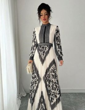 فستان سهرة طويل بتطريزات إنسيابيه